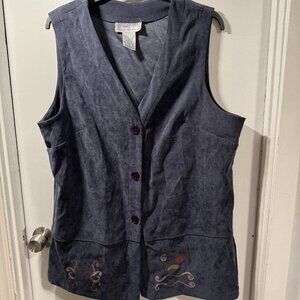 Vintage sueded vest with floral detail